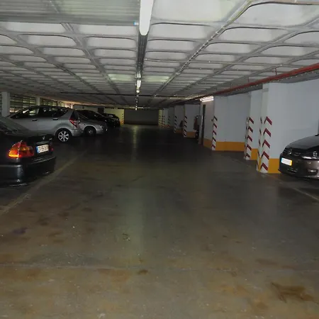 Lejlighed Bright In Campo Grande, #private Parking Lisboa