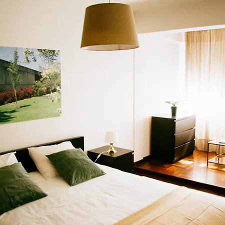 Bright In Campo Grande, #private Parking * リスボン